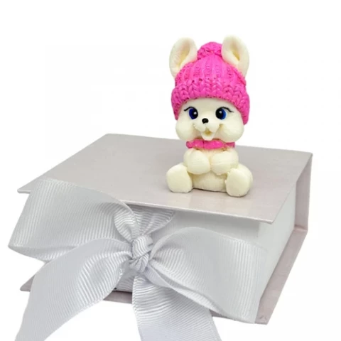 Шоколадная фигурка “Зайчик в розовой шапочке с ушками”